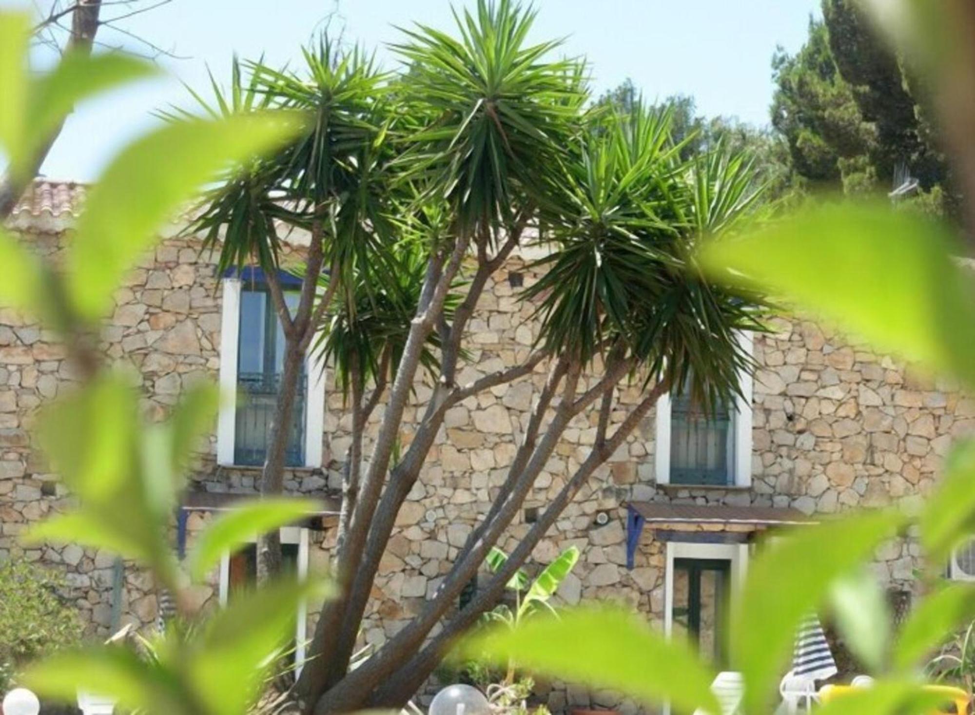 Villa El Minero Gonnesa Exterior foto
